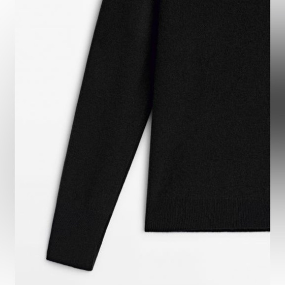 NWT. Massimo Dutti Black Wool/Cashmere Blend Sweater with High Neck. Size M. - Picture 2 of 8